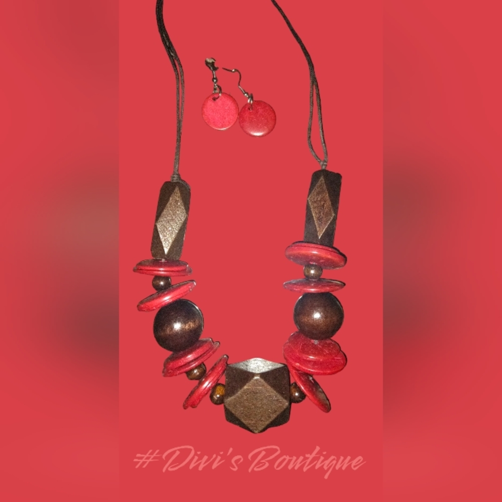Necklace & Earrings Set